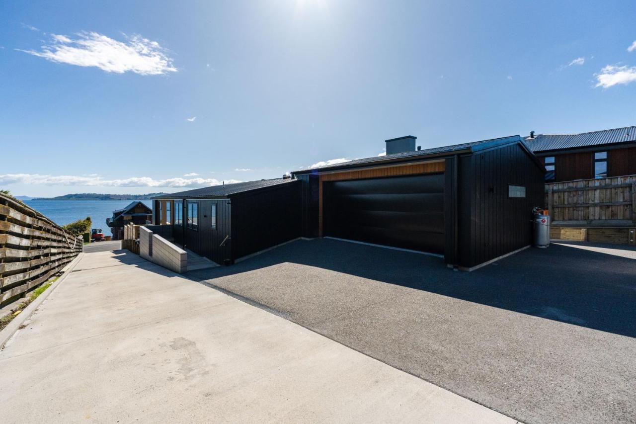 Lakeview Terrace - Taupo Holiday Home المظهر الخارجي الصورة